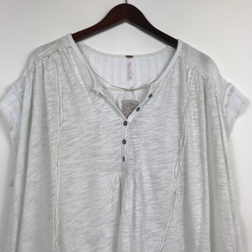 Free People  Size XS Blouse Ivory Tunic Raw Hem - Picture 3 of 8
